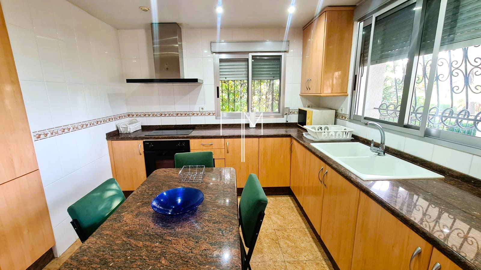 4 sypialnia Willa na sprzedaż w Xativa z basenem garażem - 390 000 € (Ref: 9455665)