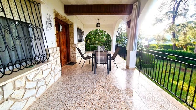 4 sovrum Villa till salu i Xàtiva med pool garage - 390 000 € (Ref: 9455665)