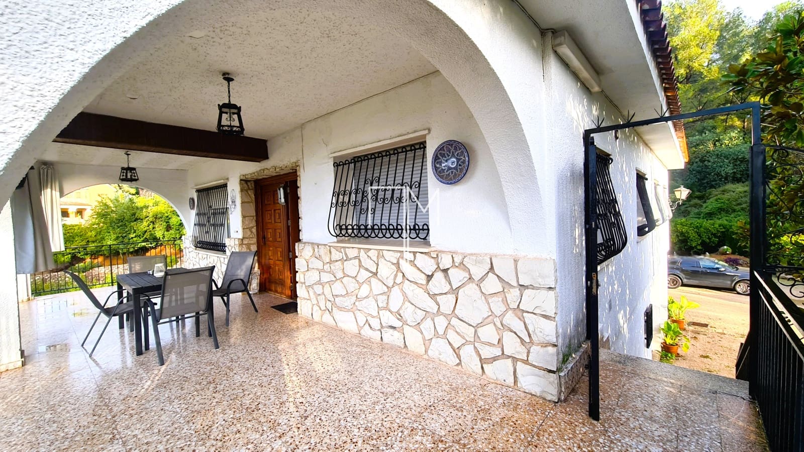 4 sypialnia Willa na sprzedaż w Xativa z basenem garażem - 390 000 € (Ref: 9455665)