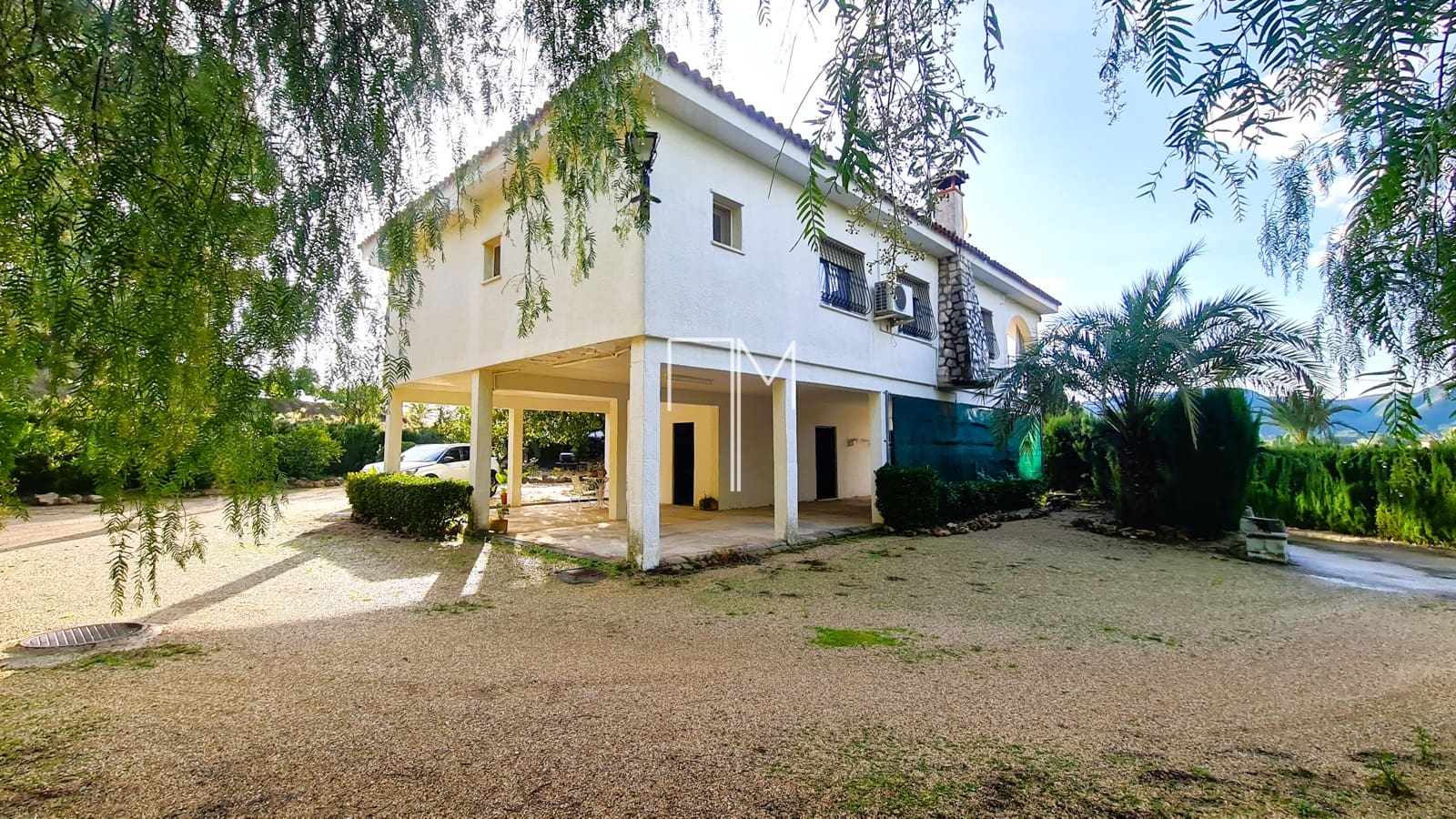 4 sypialnia Willa na sprzedaż w Xativa z basenem garażem - 390 000 € (Ref: 9455665)