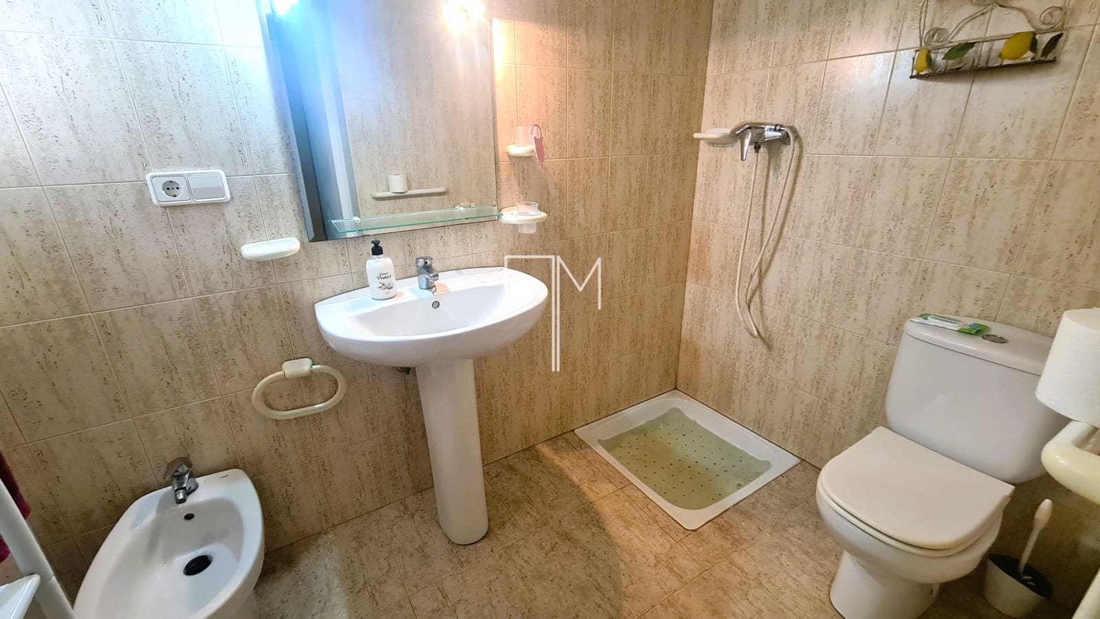 5 slaapkamer Villa te koop in Alberic met zwembad - € 189.000 (Ref: 9575033)