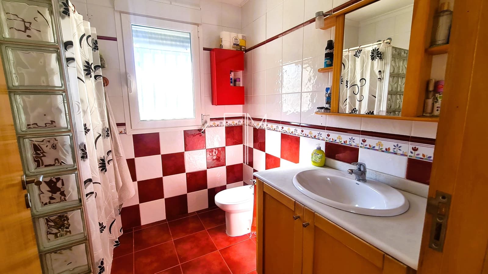 5 makuuhuone Huvila myytävänä paikassa Alberic mukana uima-altaan 
autotalli - 365 000 € (Ref: 9624209)