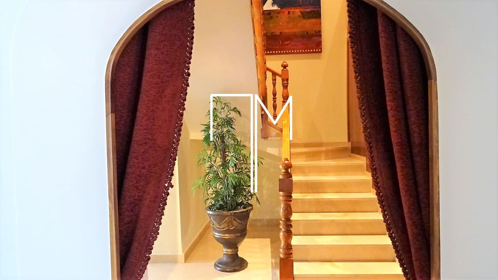 Chalet de 4 habitaciones en Ontinyent en venta con piscina garaje - 1.355.000 € (Ref: 9636197)