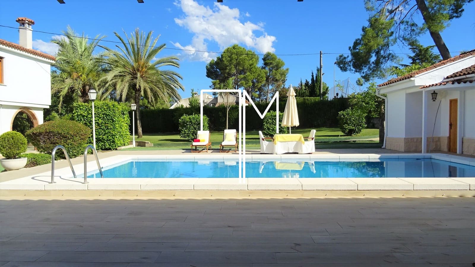 Chalet de 4 habitaciones en Ontinyent en venta con piscina garaje - 1.355.000 € (Ref: 9636197)