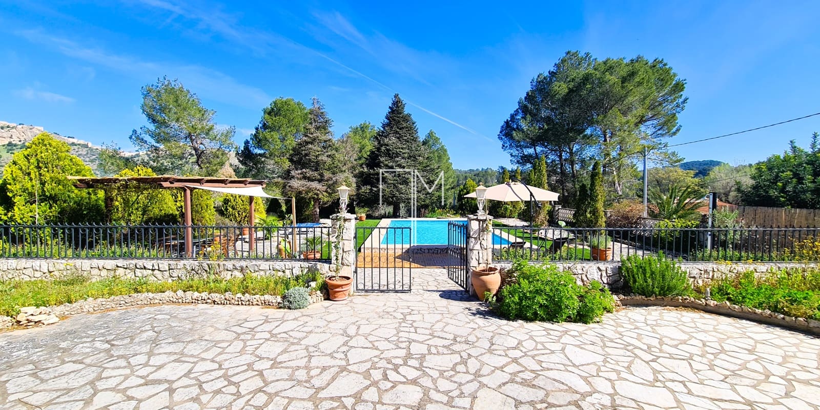 3 soverom Villa til salgs i Xativa med svømmebasseng garasje - € 480 000 (Ref: 9742996)