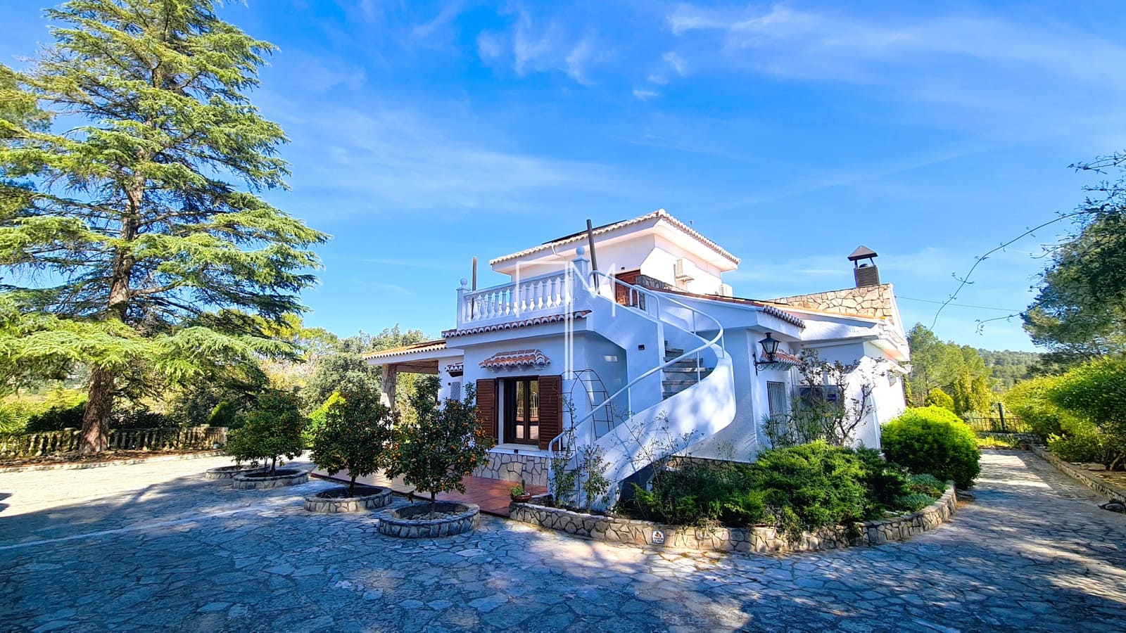 3 soverom Villa til salgs i Xativa med svømmebasseng garasje - € 480 000 (Ref: 9742996)