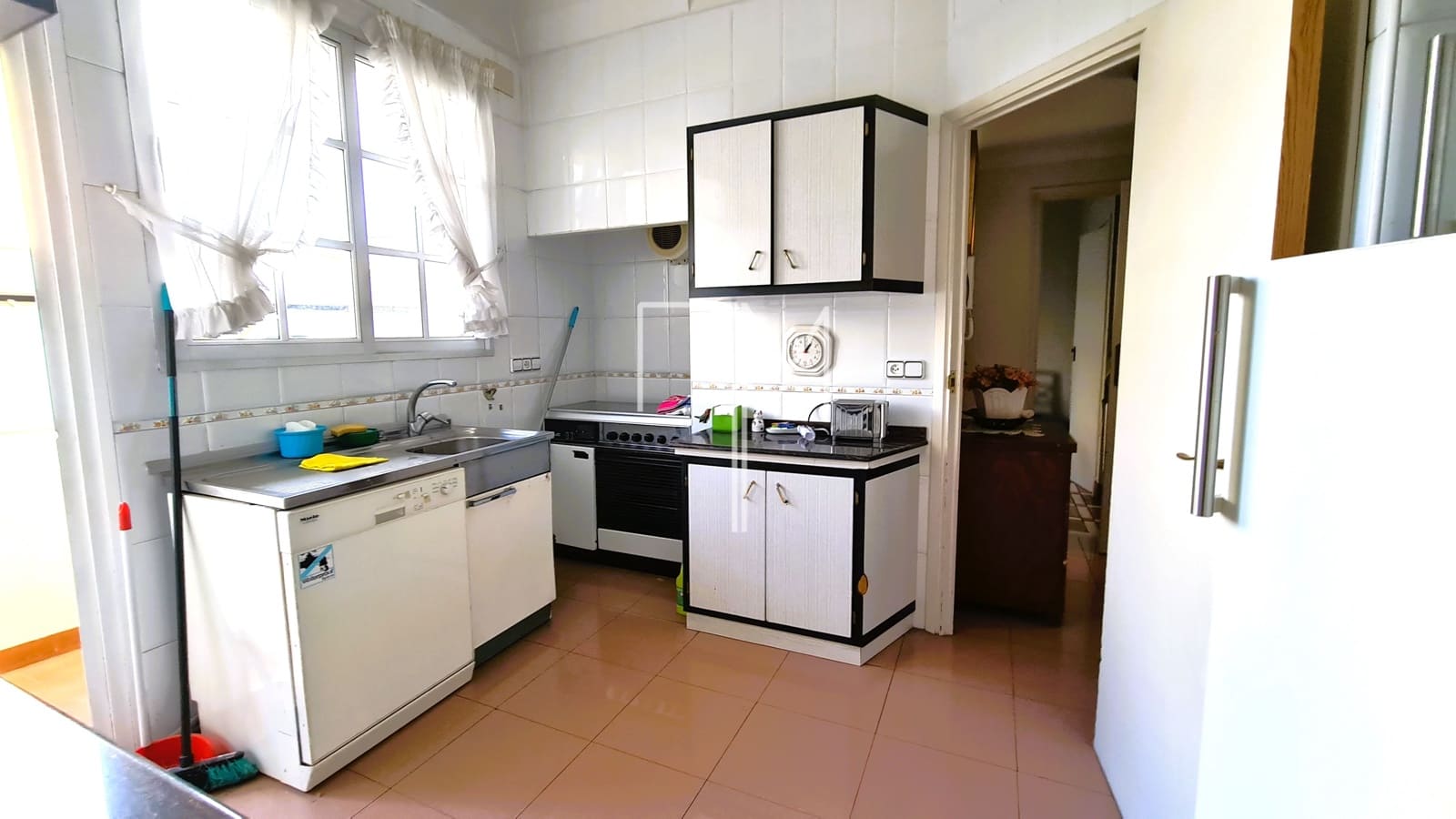 5 Zimmer Apartment zu verkaufen in Xativa mit Garage - 320.000 € (Ref: 9789916)