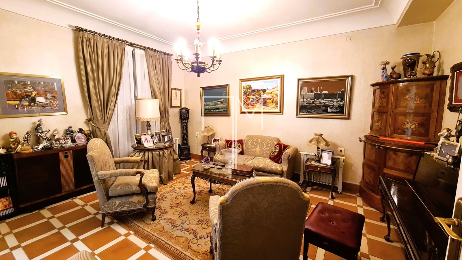 5 Zimmer Apartment zu verkaufen in Xativa mit Garage - 320.000 € (Ref: 9789916)