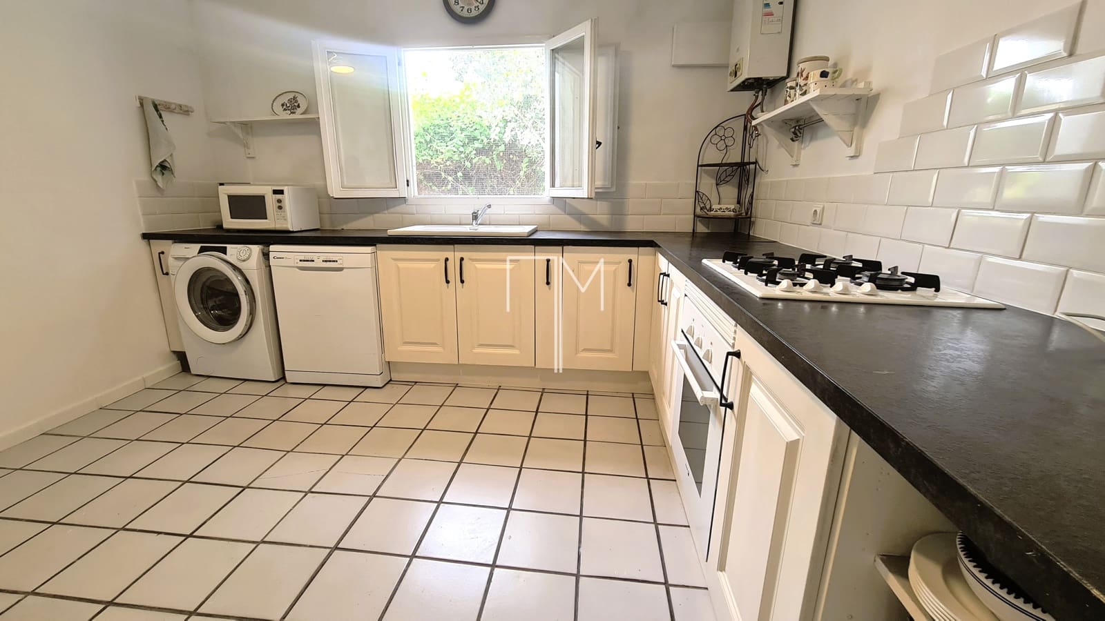 3 sovrum Villa till salu i Xativa med pool garage - 245 000 € (Ref: 9795444)