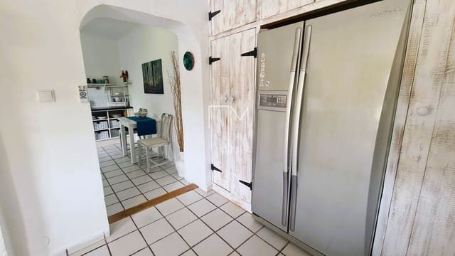 3 slaapkamer Villa te koop in Xàtiva met zwembad garage - € 245.000 (Ref: 9795444)