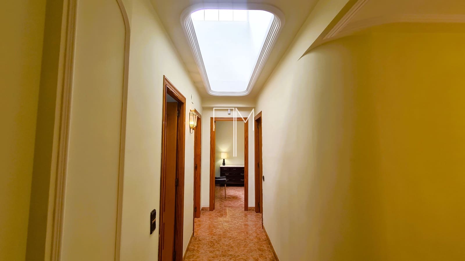 5 bedroom Villa for sale in Xativa with garage - € 435,000 (Ref: 9819641)