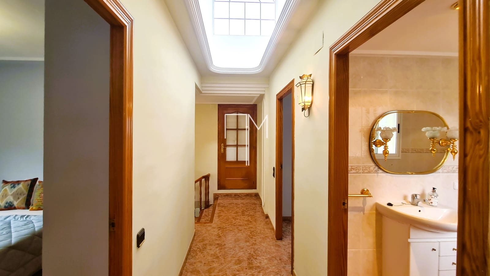 5 bedroom Villa for sale in Xativa with garage - € 435,000 (Ref: 9819641)