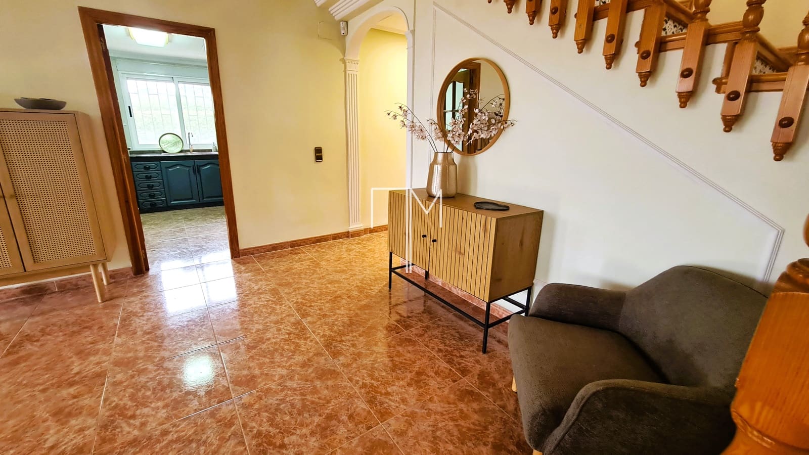 5 bedroom Villa for sale in Xativa with garage - € 435,000 (Ref: 9819641)