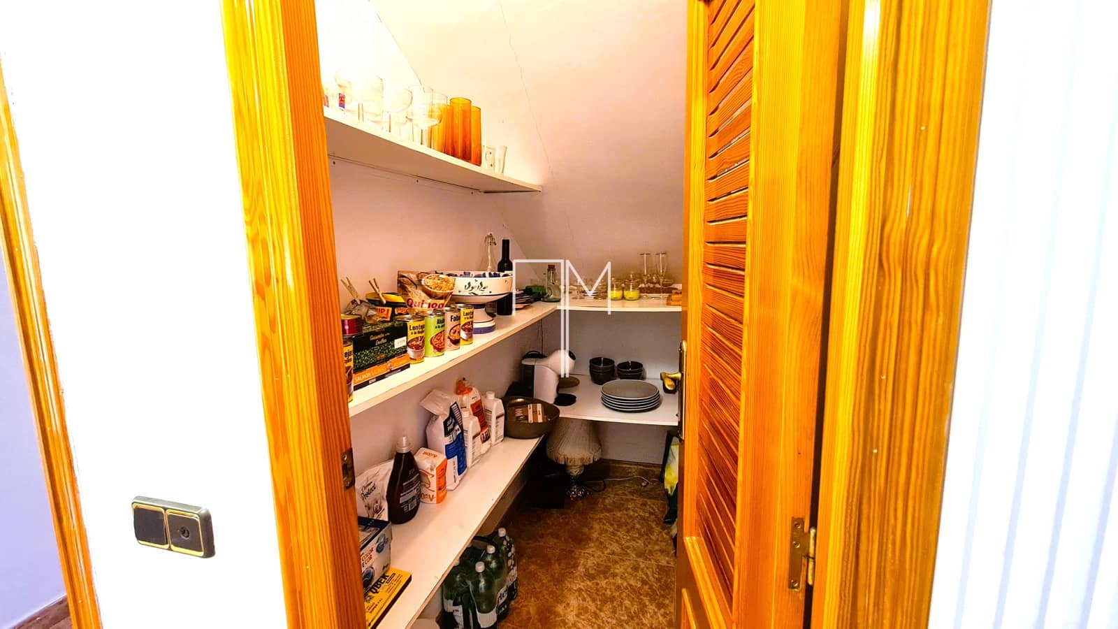 5 bedroom Villa for sale in Xativa with garage - € 435,000 (Ref: 9819641)