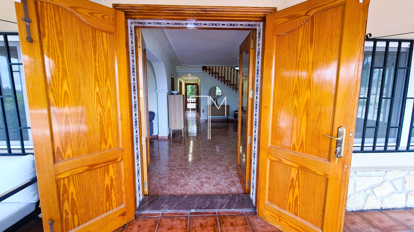 5 bedroom Villa for sale in Xativa with garage - € 435,000 (Ref: 9819641)