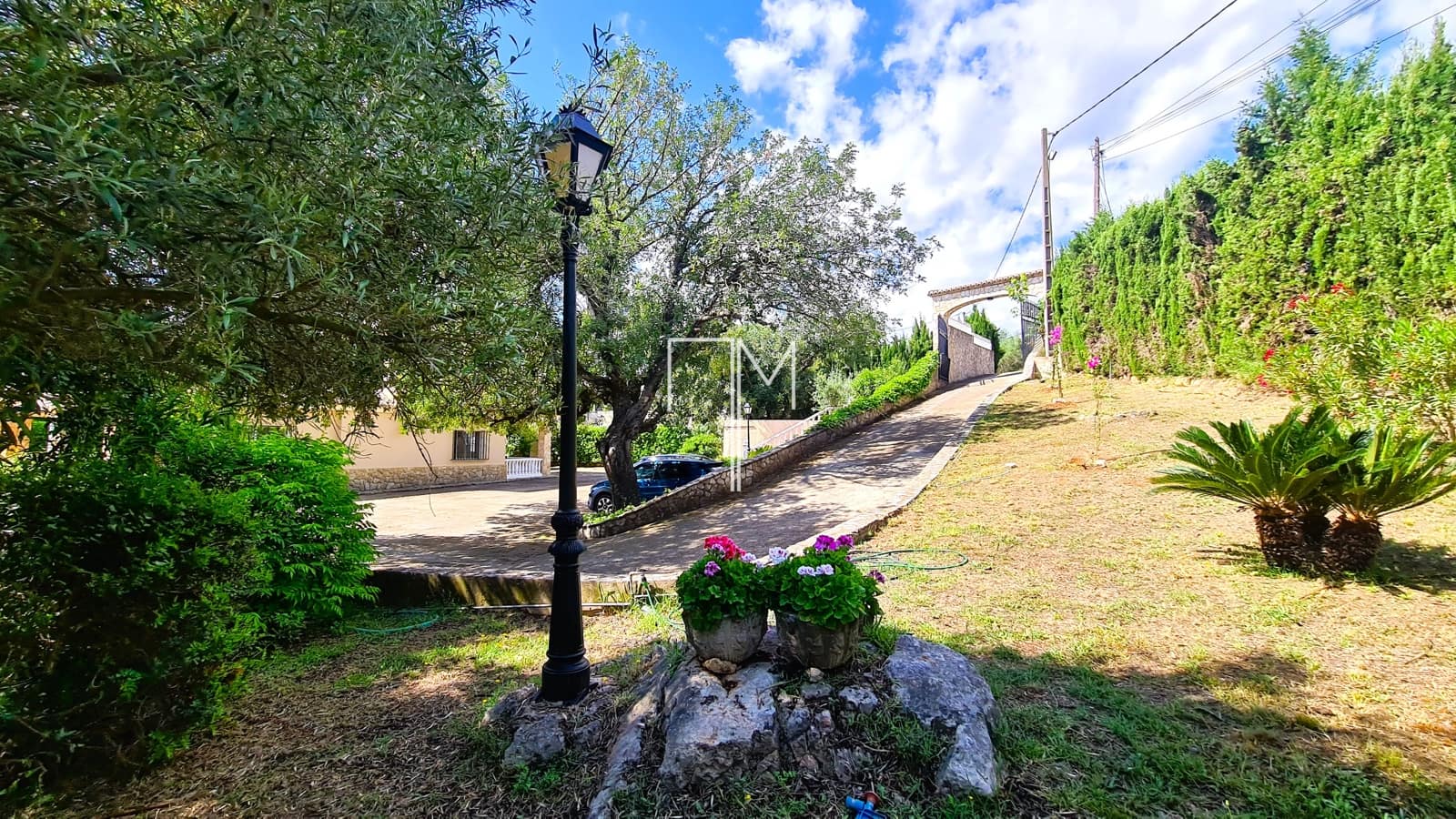5 bedroom Villa for sale in Xativa with garage - € 435,000 (Ref: 9819641)