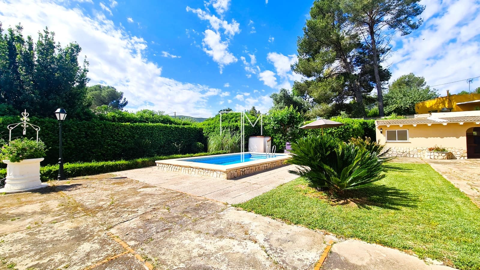 5 bedroom Villa for sale in Xativa with garage - € 435,000 (Ref: 9819641)