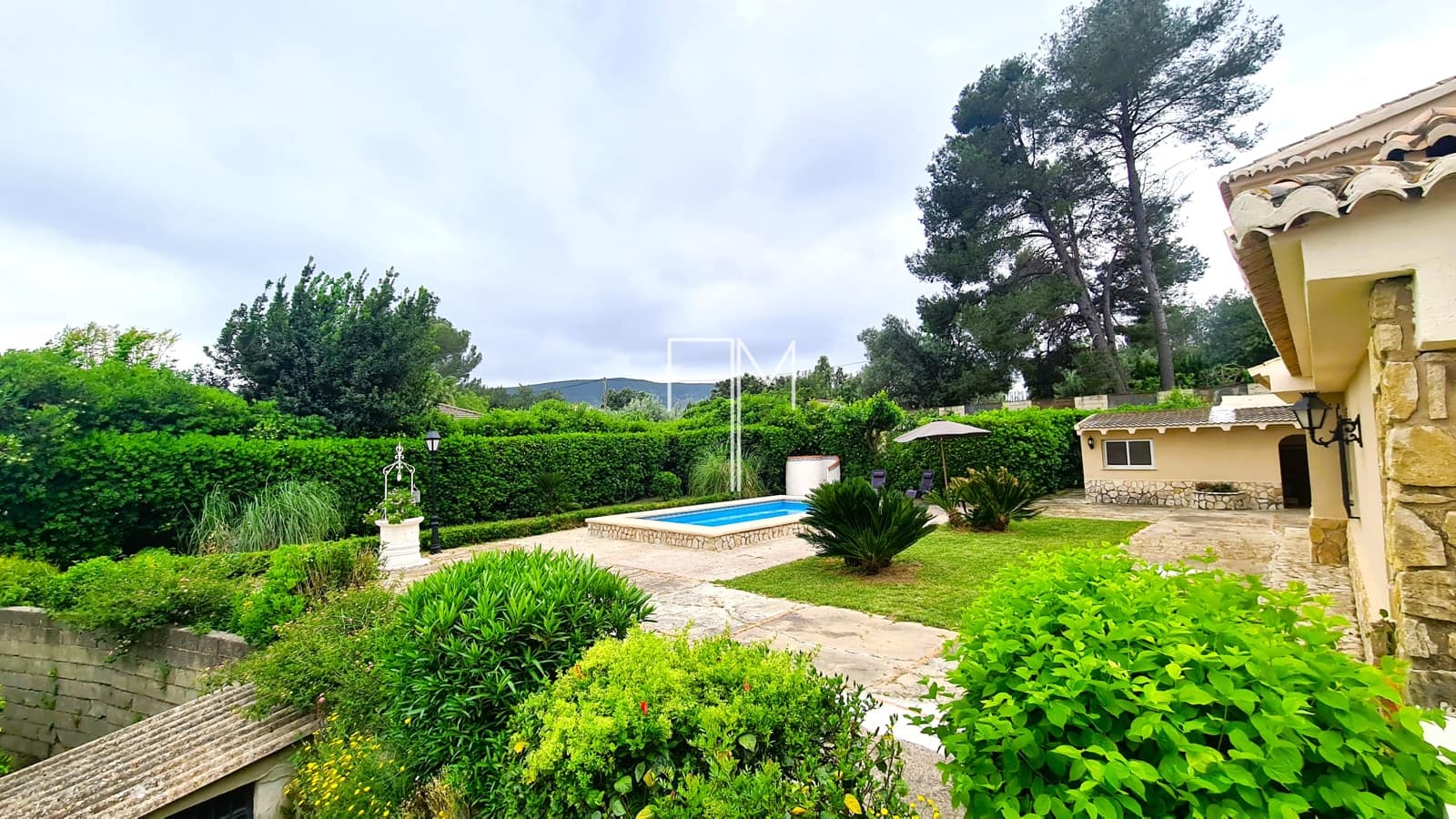 5 bedroom Villa for sale in Xativa with garage - € 435,000 (Ref: 9819641)