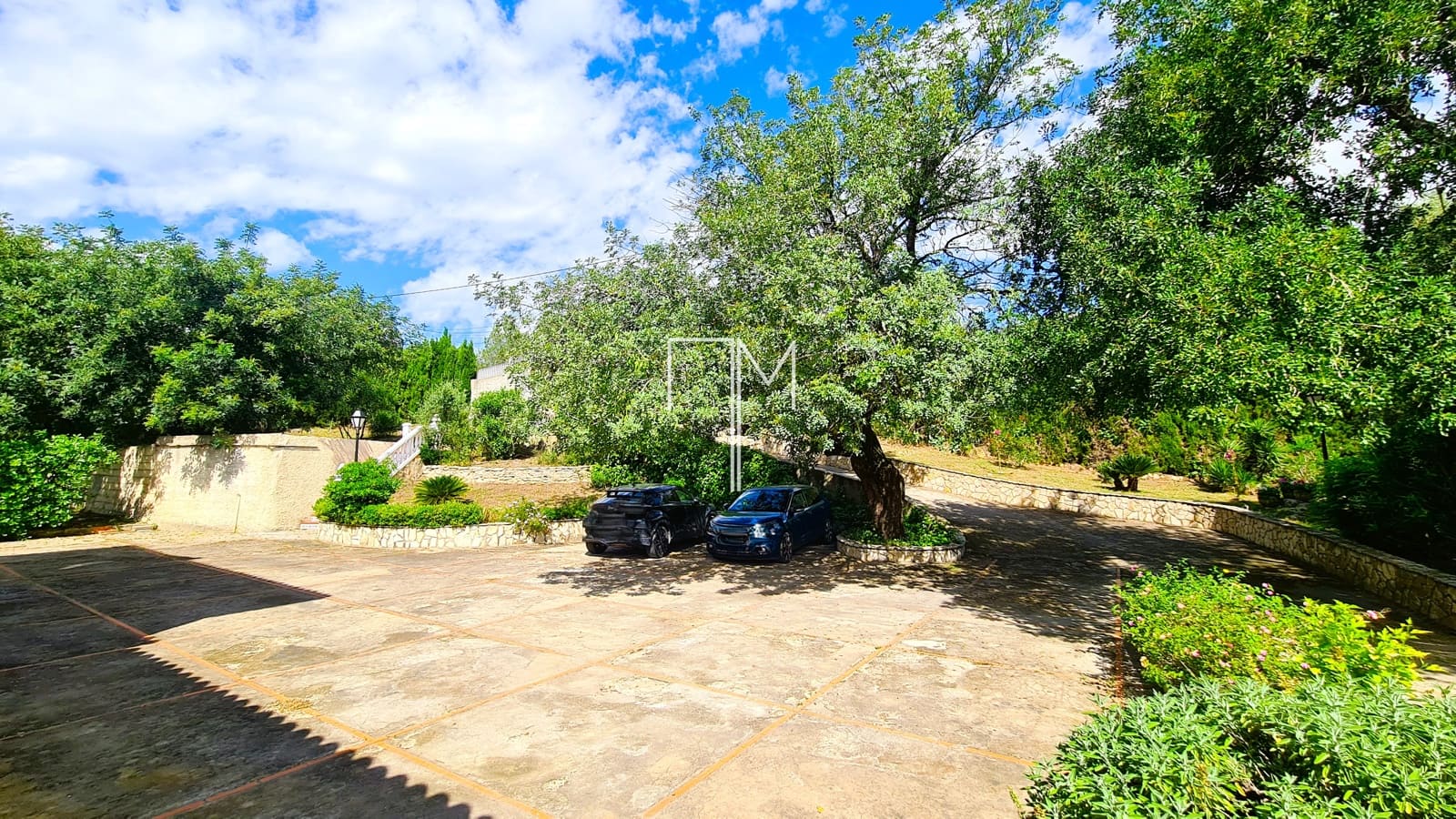5 bedroom Villa for sale in Xativa with garage - € 435,000 (Ref: 9819641)