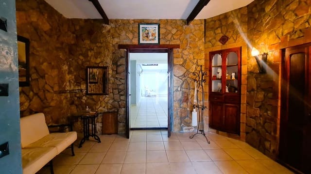 3 camera da letto Villa in vendita in Xàtiva con piscina garage - 550.000 € (Rif: 9849784)