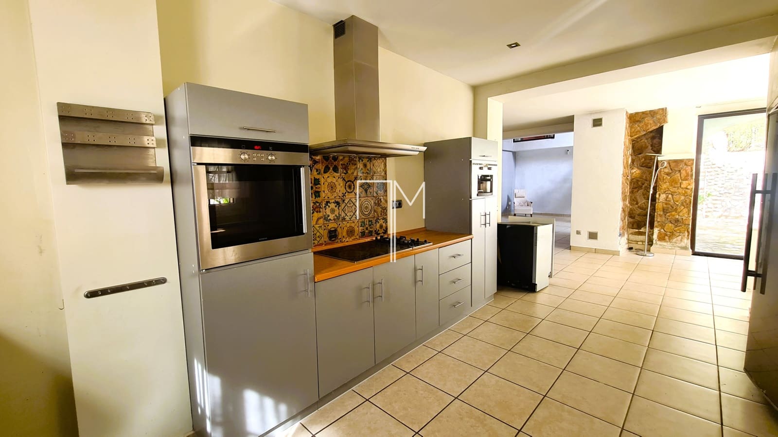 3 bedroom Villa for sale in Xativa with pool garage - € 550,000 (Ref: 9849784)