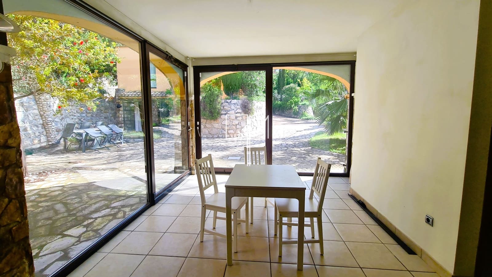3 bedroom Villa for sale in Xativa with pool garage - € 550,000 (Ref: 9849784)