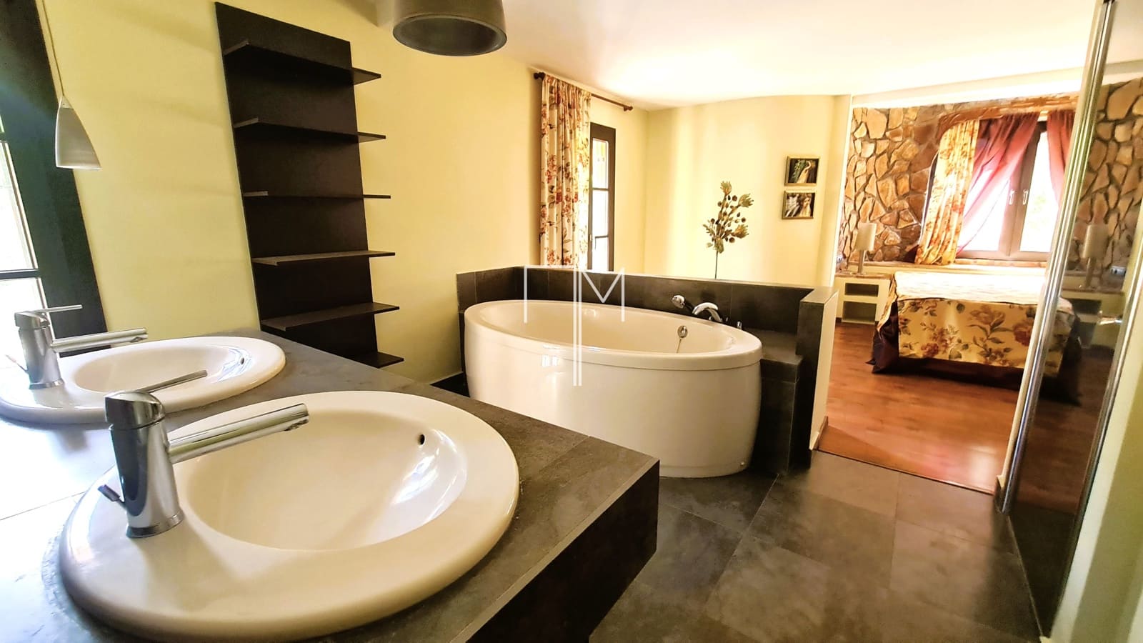 3 bedroom Villa for sale in Xativa with pool garage - € 550,000 (Ref: 9849784)
