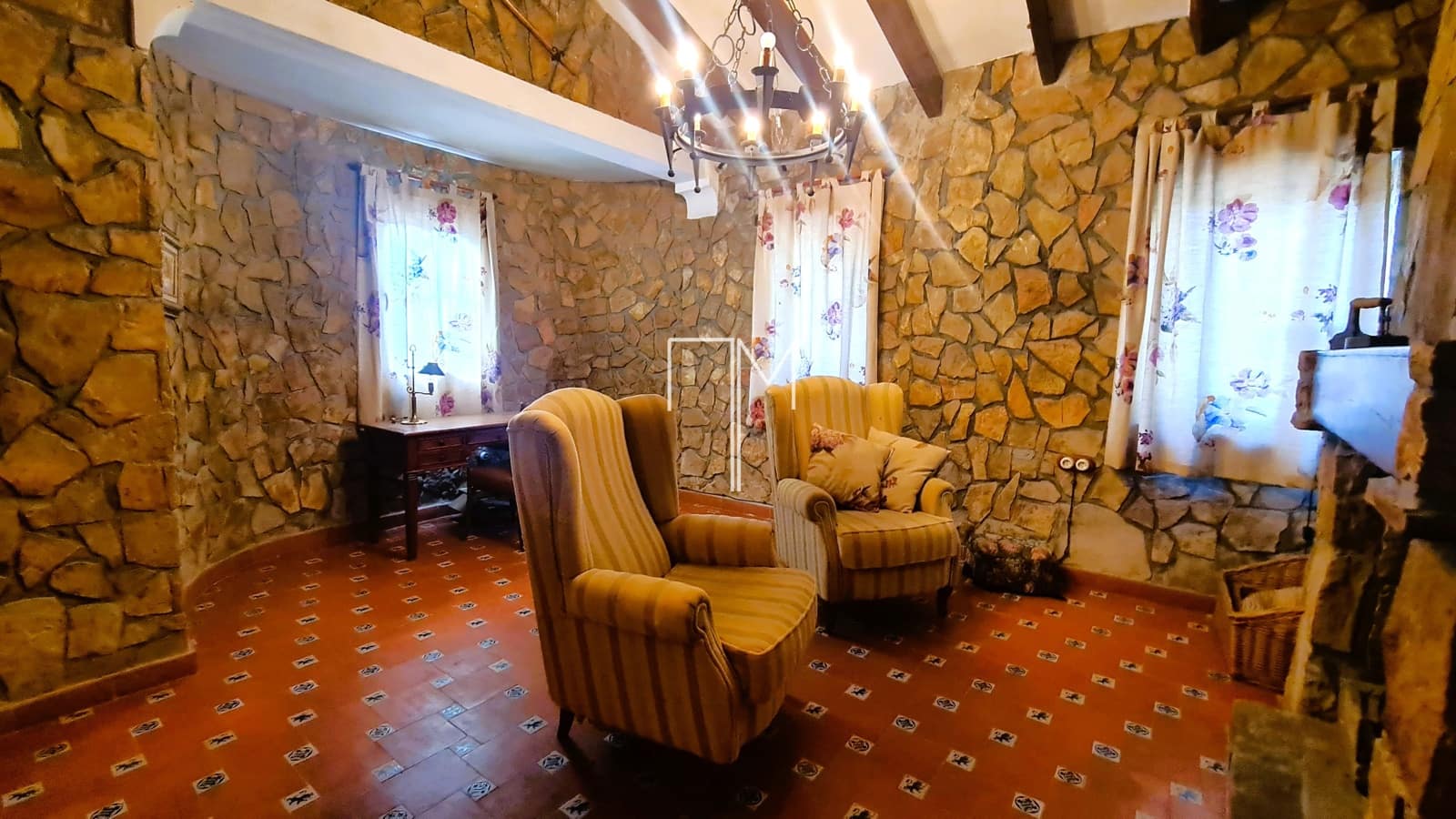 3 bedroom Villa for sale in Xativa with pool garage - € 550,000 (Ref: 9849784)