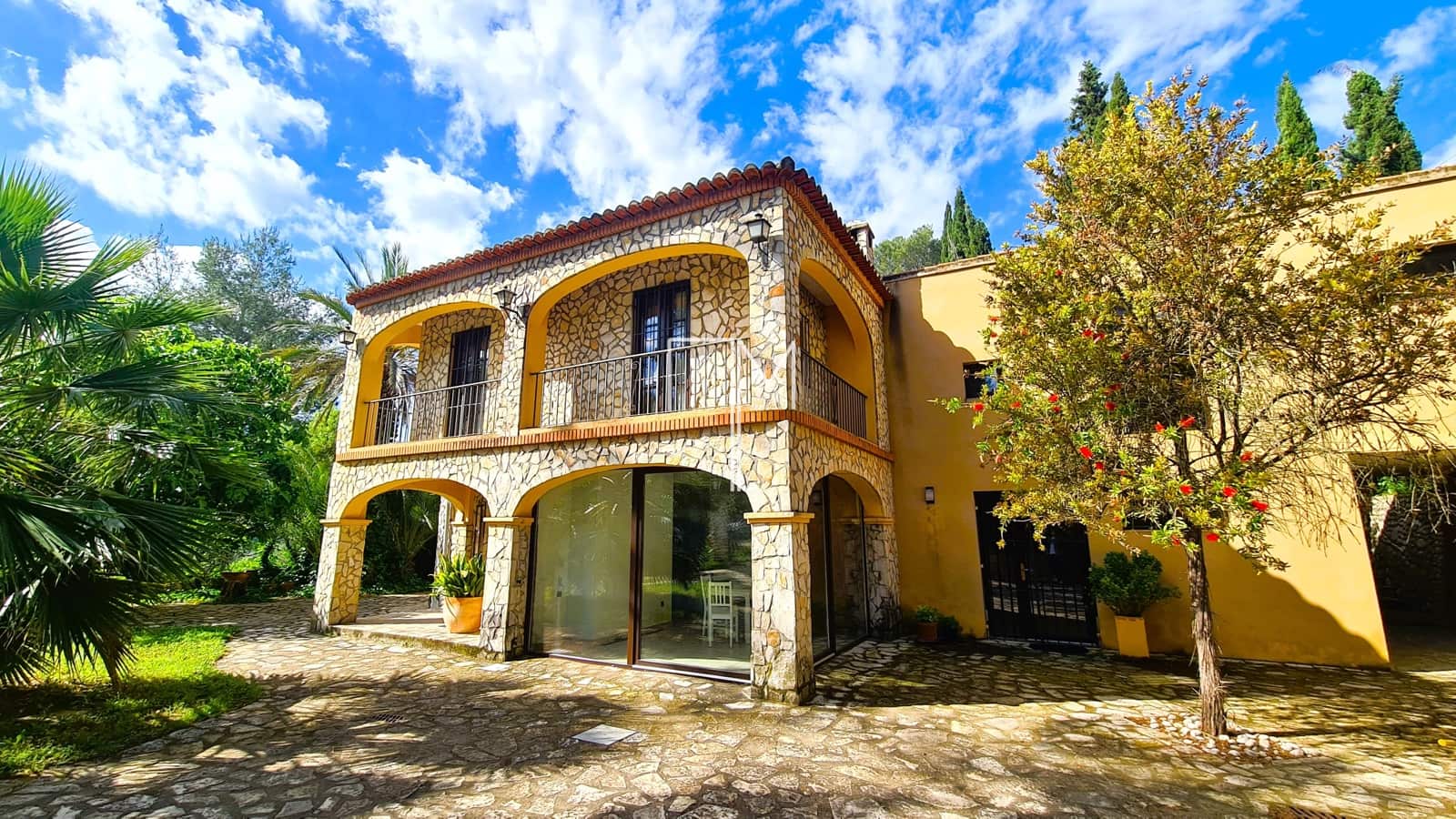 3 bedroom Villa for sale in Xativa with pool garage - € 550,000 (Ref: 9849784)