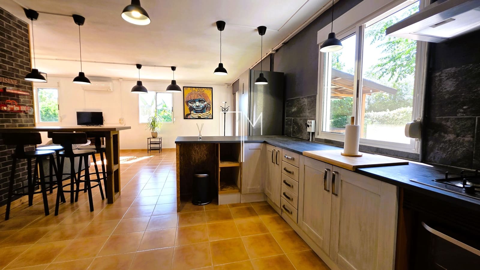 Chalet de 5 habitaciones en Alberic en venta con piscina garaje - 460.000 € (Ref: 9885207)