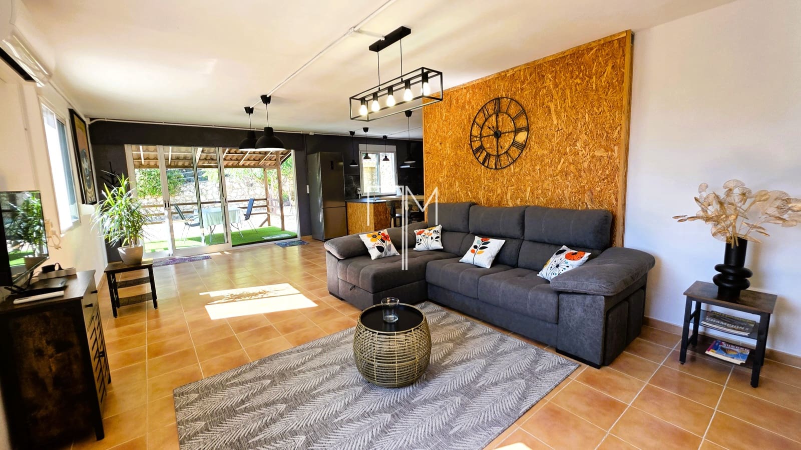 Chalet de 5 habitaciones en Alberic en venta con piscina garaje - 460.000 € (Ref: 9885207)