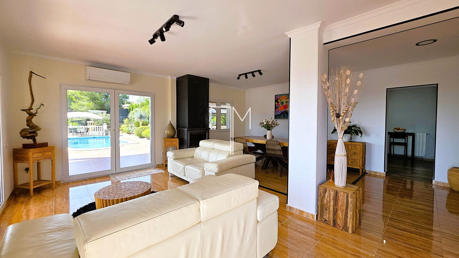 Chalet de 5 habitaciones en Alberic en venta con piscina garaje - 460.000 € (Ref: 9885207)