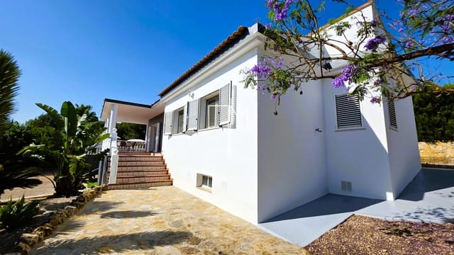 Chalet de 5 habitaciones en Alberic en venta con piscina garaje - 460.000 € (Ref: 9885207)