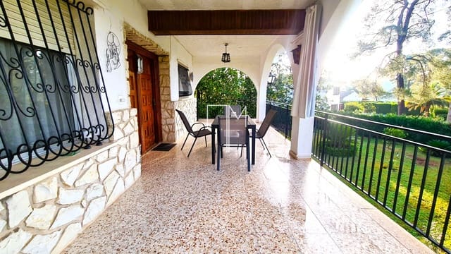4 bedroom Villa for sale in Xàtiva with pool garage - € 350,000 (Ref: 9894756)