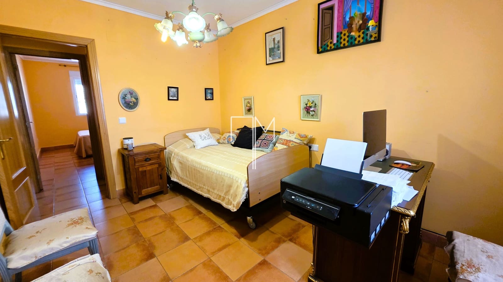 4 bedroom Villa for sale in Chiva with pool garage - € 443,000 (Ref: 9919056)