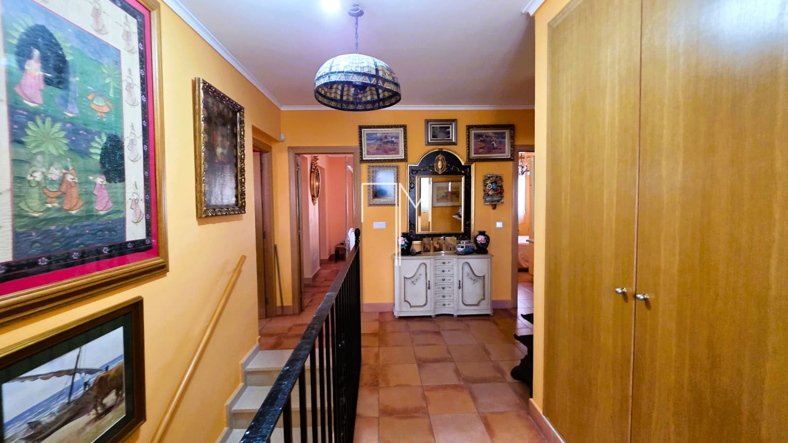 4 bedroom Villa for sale in Chiva with pool garage - € 443,000 (Ref: 9919056)