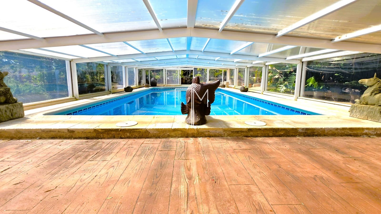 4 bedroom Villa for sale in Chiva with pool garage - € 443,000 (Ref: 9919056)