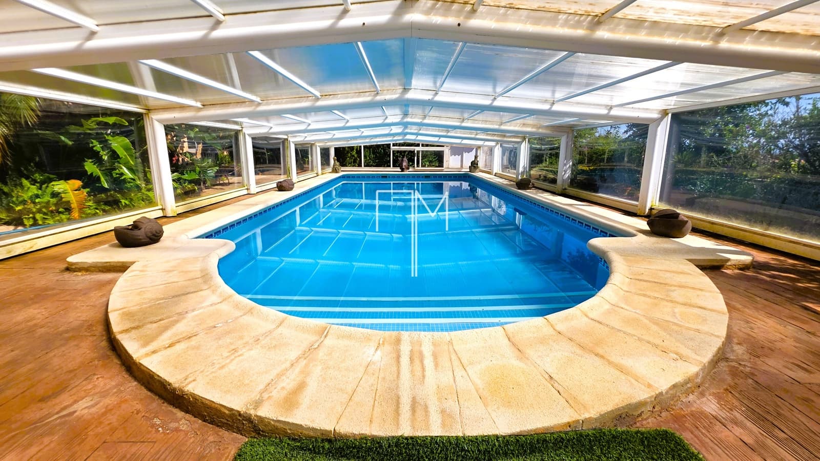 4 bedroom Villa for sale in Chiva with pool garage - € 443,000 (Ref: 9919056)