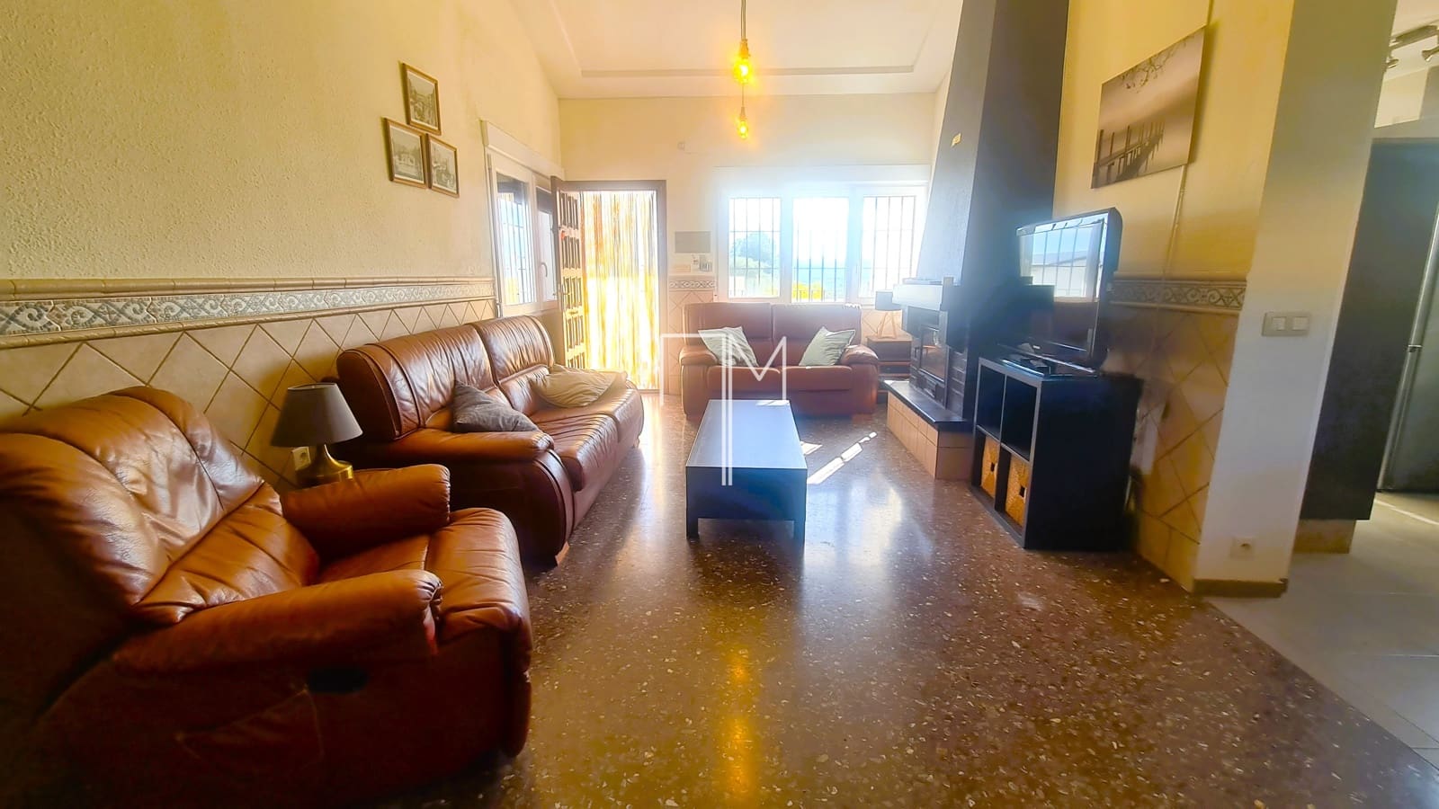 4 slaapkamer Villa te koop in Alberic met zwembad garage - € 265.000 (Ref: 9935269)