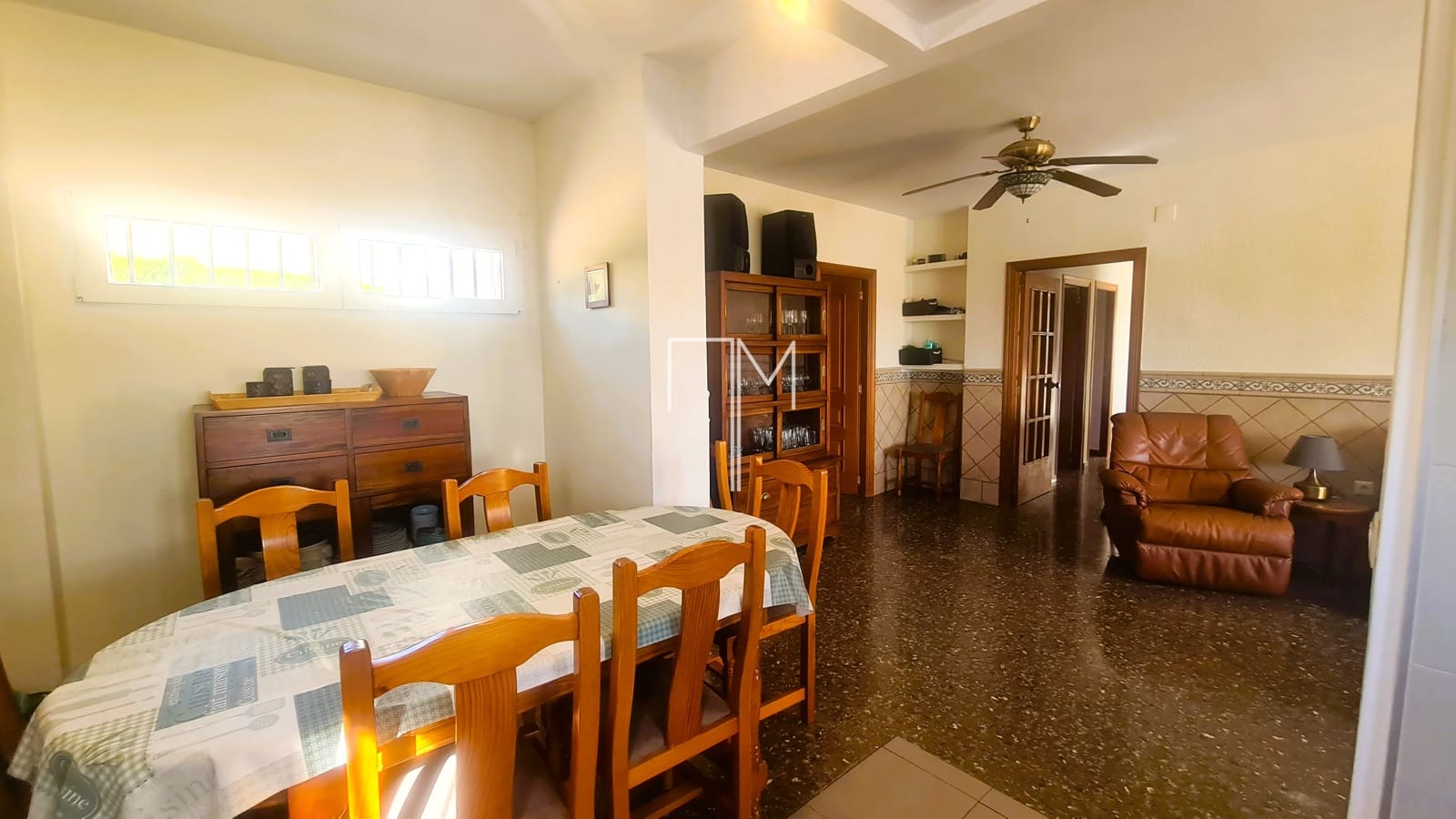 4 slaapkamer Villa te koop in Alberic met zwembad garage - € 265.000 (Ref: 9935269)