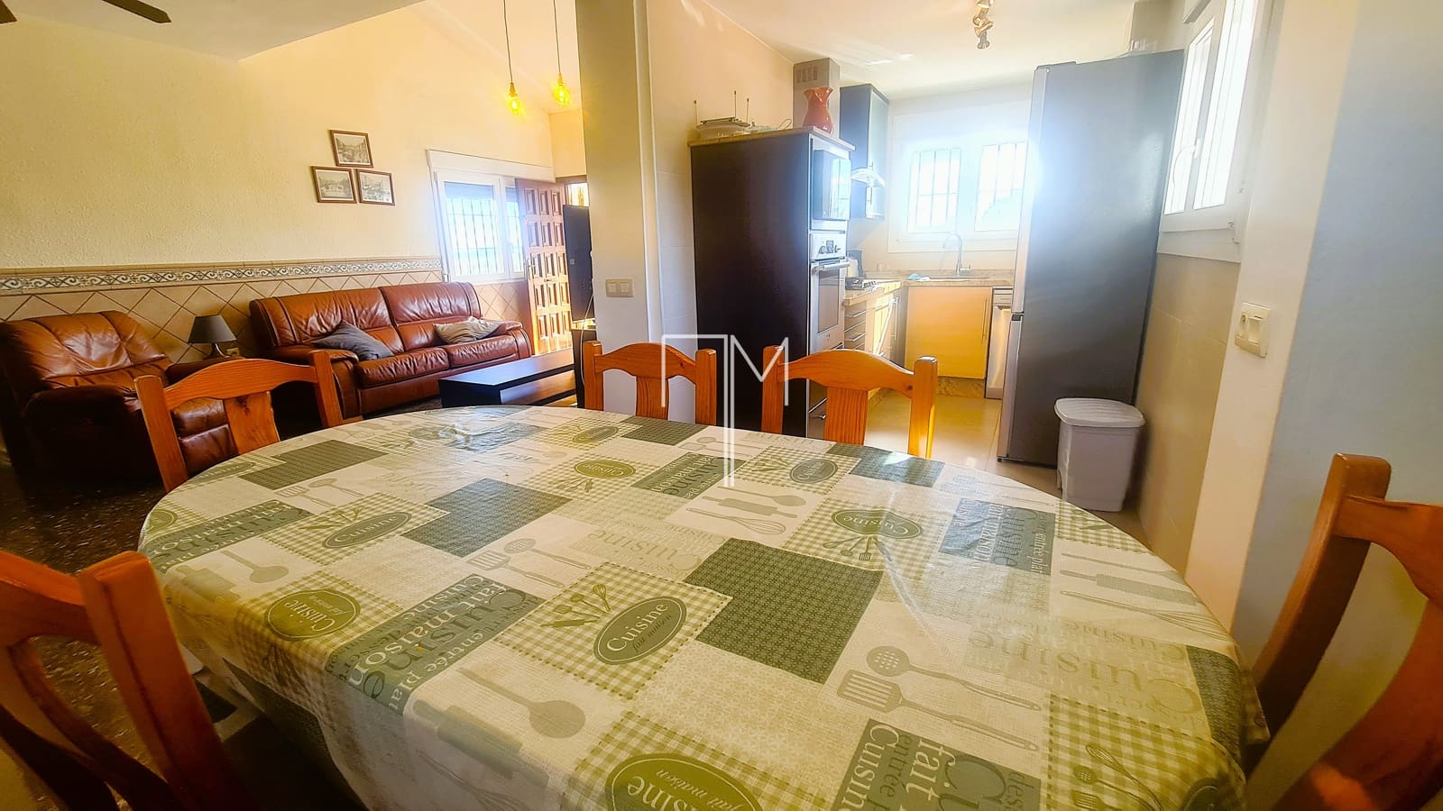 4 slaapkamer Villa te koop in Alberic met zwembad garage - € 265.000 (Ref: 9935269)