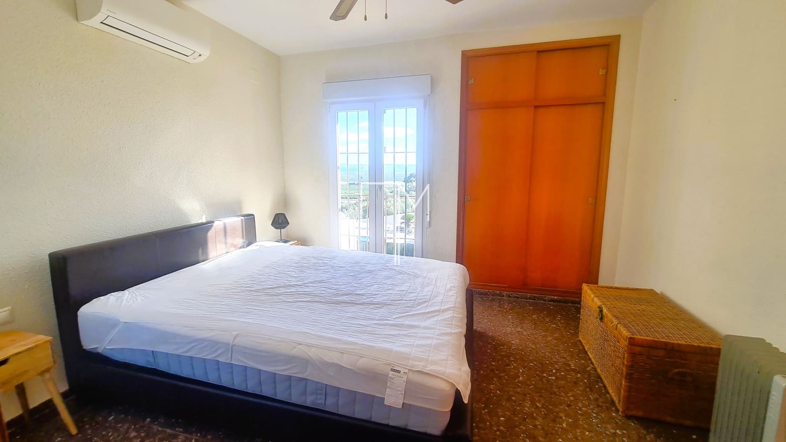 4 slaapkamer Villa te koop in Alberic met zwembad garage - € 265.000 (Ref: 9935269)
