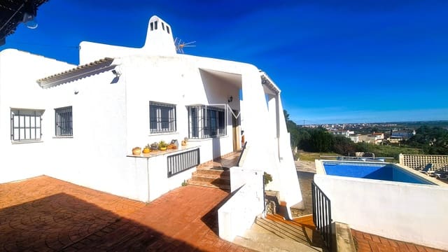 4 slaapkamer Villa te koop in Alberic met zwembad garage - € 265.000 (Ref: 9935269)