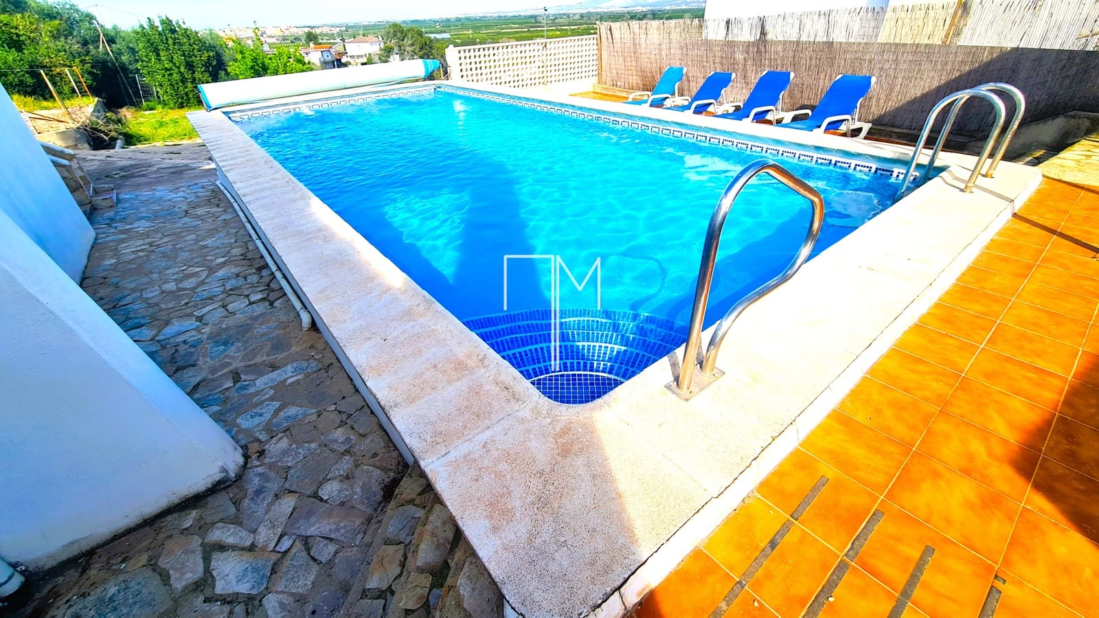 4 slaapkamer Villa te koop in Alberic met zwembad garage - € 265.000 (Ref: 9935269)