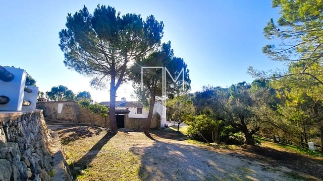 9 Zimmer Finca/Landgut zu verkaufen in Enguera mit Pool Garage - 1.450.000 € (Ref: 9941139)
