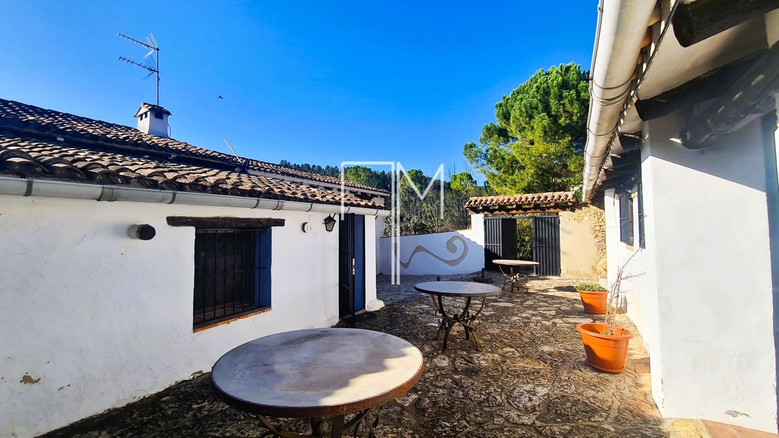 9 Zimmer Finca/Landgut zu verkaufen in Enguera mit Pool Garage - 1.450.000 € (Ref: 9941139)