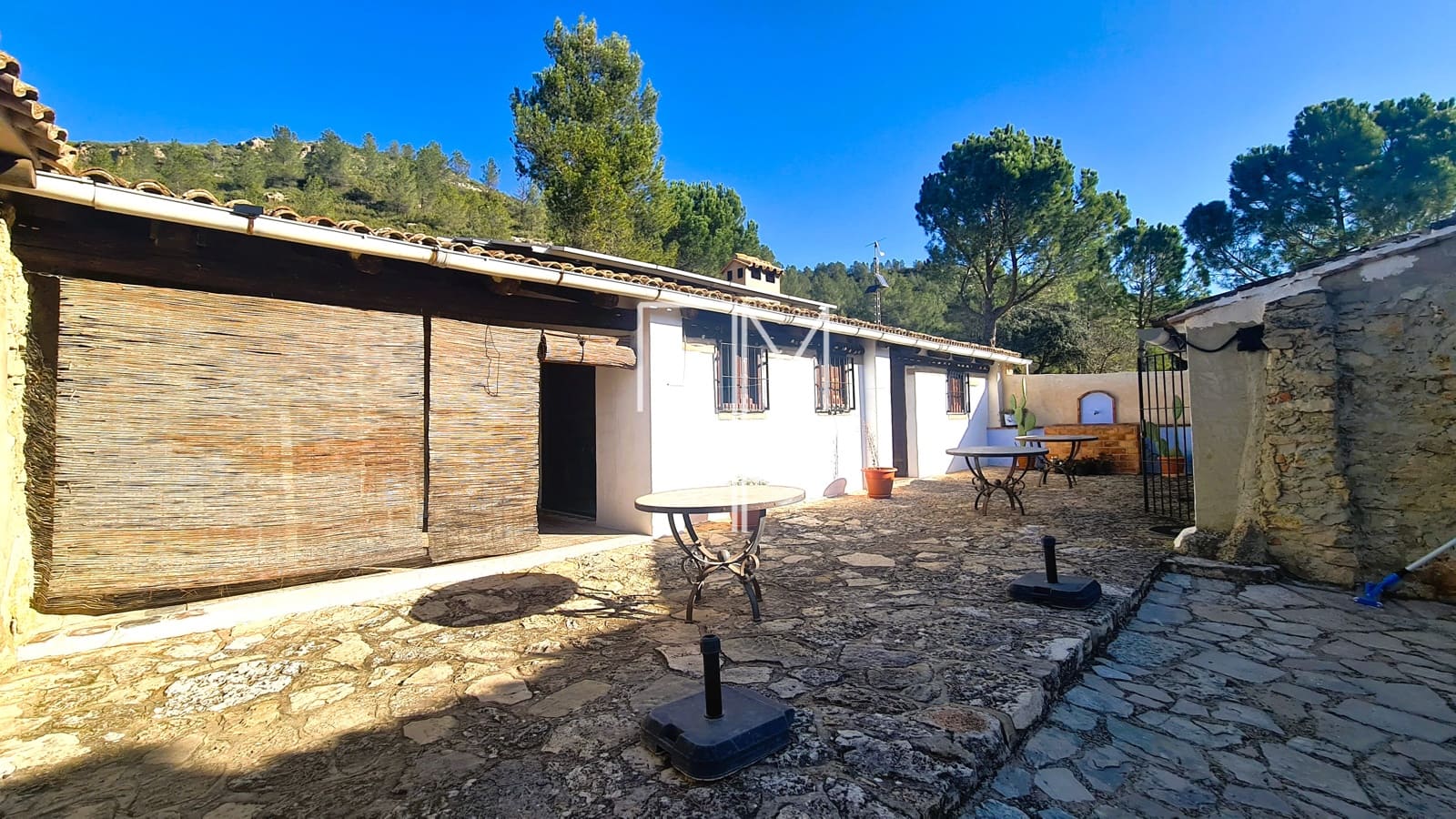 9 Zimmer Finca/Landgut zu verkaufen in Enguera mit Pool Garage - 1.450.000 € (Ref: 9941139)