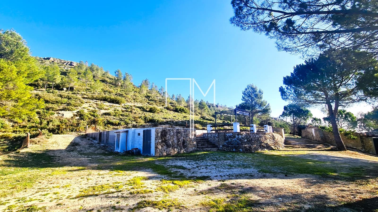 9 Zimmer Finca/Landgut zu verkaufen in Enguera mit Pool Garage - 1.450.000 € (Ref: 9941139)