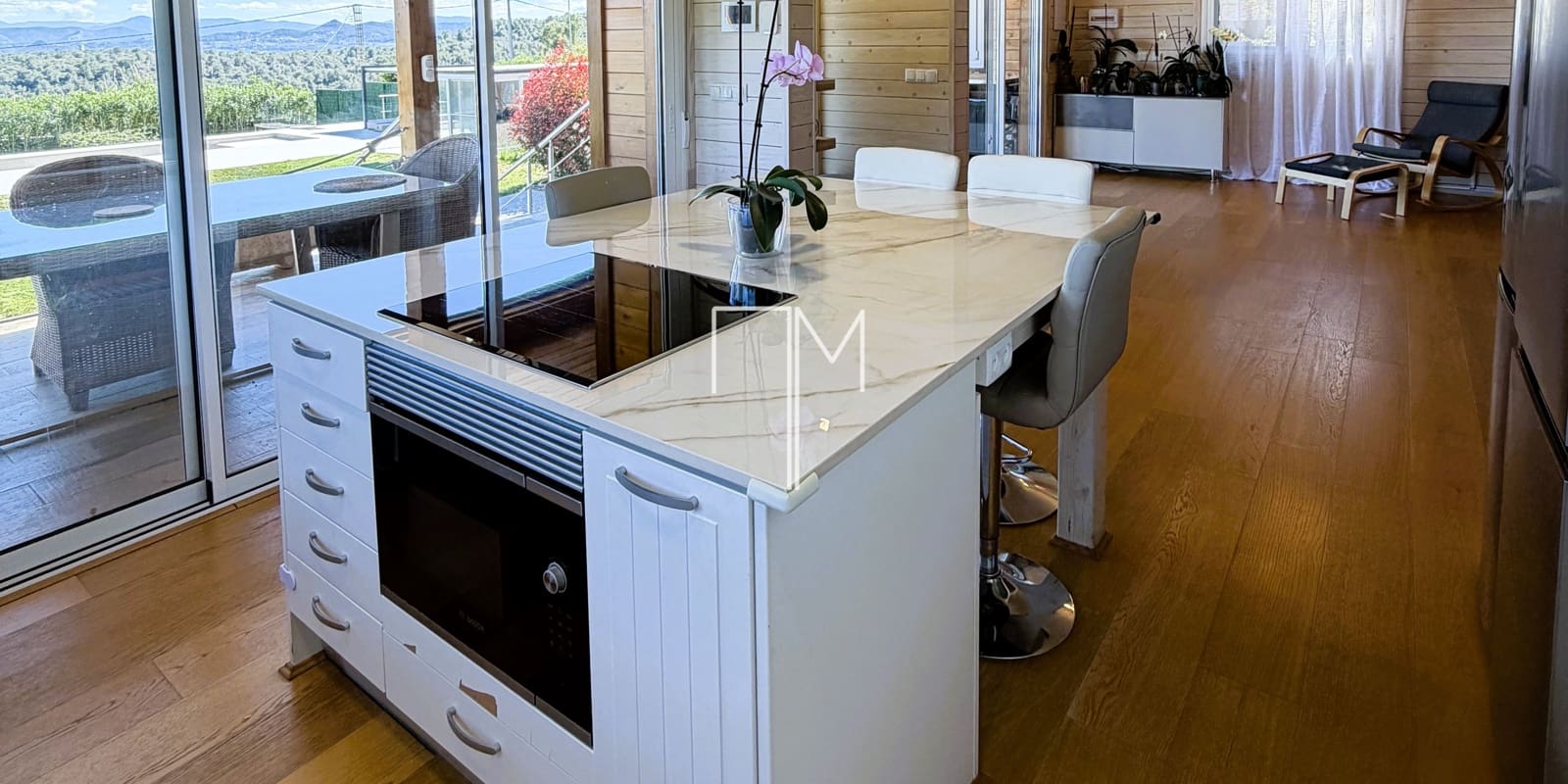 5 chambre Villa/Maison à vendre à Alberic avec piscine garage - 490 000 € (Ref: 9944911)