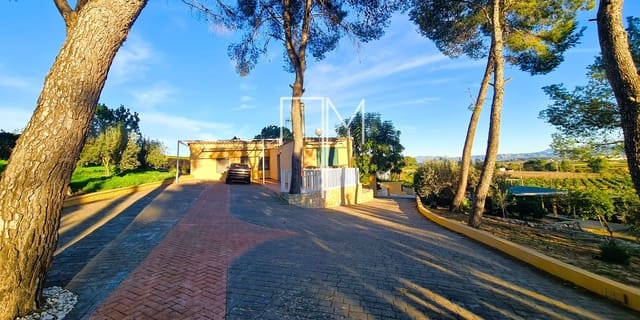 5 Zimmer Villa zu verkaufen in Alberic mit Pool Garage - 390.000 € (Ref: 9948952)